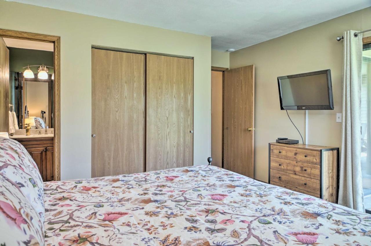 Pet-Friendly Branson Retreat With Pool And Golf Access Apartment ภายนอก รูปภาพ
